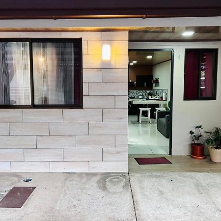 Oxalis Aeropuerto Apartman Alajuela Kültér fotó